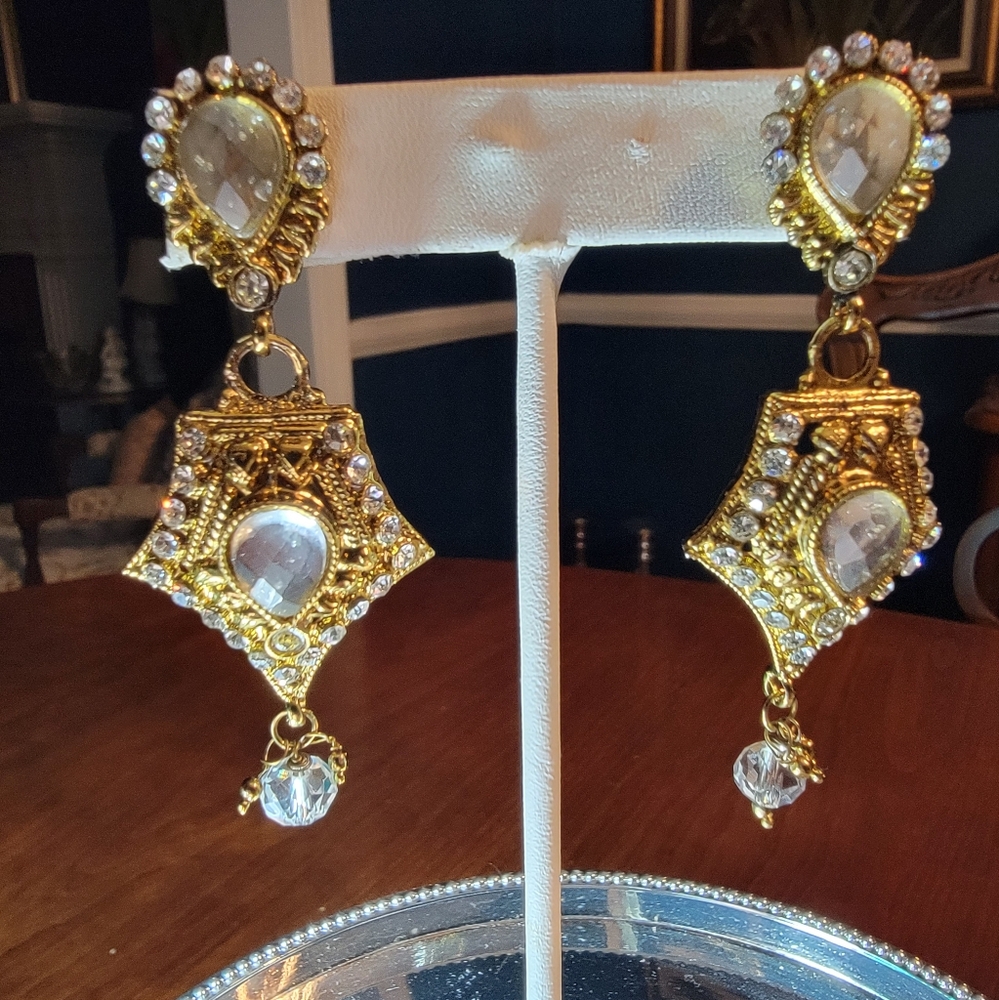 Vintage Earring